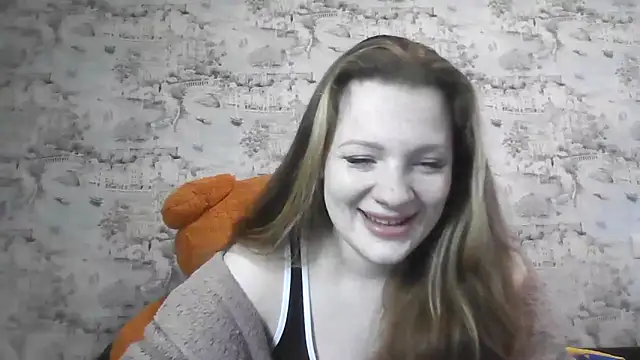 Eveline May online show from March 8, 2026, 10:41 am