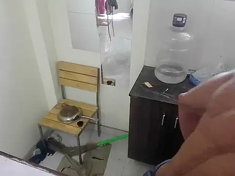 fitbuddy1 online show from February 4, 2026, 8:20 am