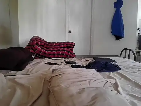 fitbuddy1 online show from February 18, 2026, 5:03 am