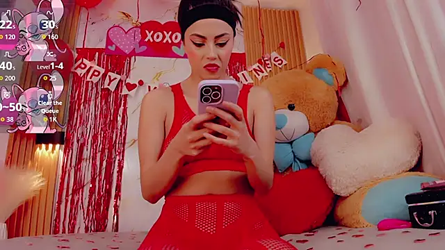 ValeriCardenas online show from February 13, 2026, 2:18 am