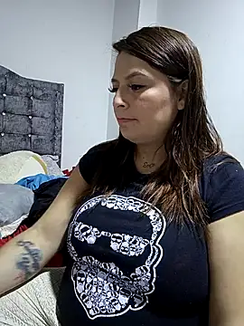 Snapshot of nahomysaints chatting on December 3, 2025, 4:38 pm nahomysaints online show from December 3, 2025, 4:38 pm