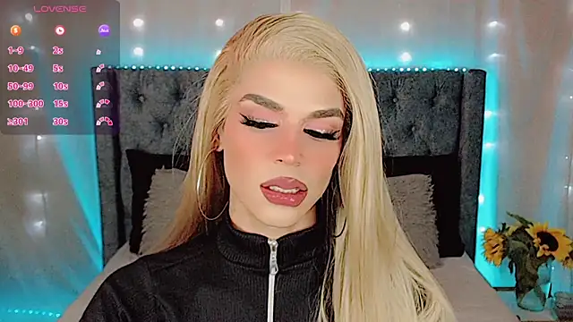 Snapshot of Dalila_moan chatting on March 22, 2025, 10:15 pm Dalila moan online show from March 22, 2025, 10:15 pm