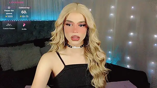 Dalila moan online show from March 17, 2026, 11:19 pm