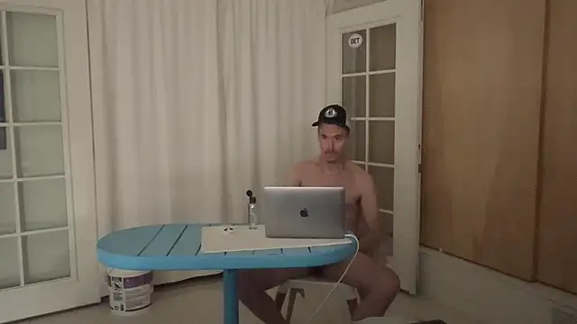 Snapshot of webtonight chatting on October 7, 2025, 3:36 am webtonight online show from October 7, 2025, 3:36 am