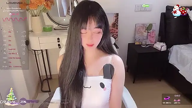 Snapshot of Milla-z chatting on March 6, 2025, 10:41 am Milla-z online show from March 6, 2025, 10:41 am