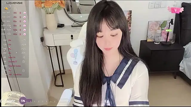 Snapshot of Milla-z chatting on March 22, 2025, 11:53 am Milla-z online show from March 22, 2025, 11:53 am