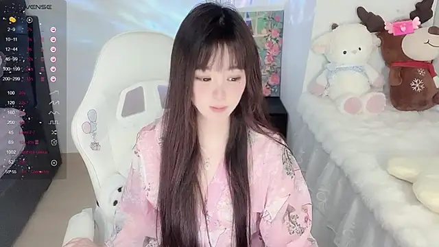 Snapshot of Milla-z chatting on October 23, 2025, 8:24 am Milla-z online show from October 23, 2025, 8:24 am