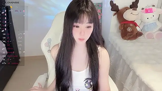 Snapshot of Milla-z chatting on November 13, 2025, 5:17 am Milla-z online show from November 13, 2025, 5:17 am