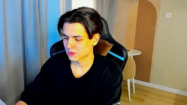 TravisRevas online show from March 7, 2026, 12:02 pm