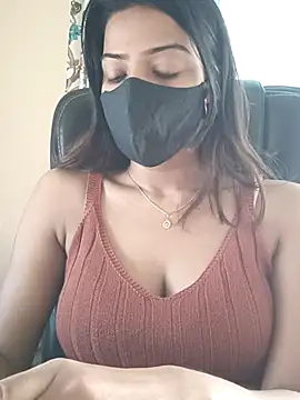 CRAZY  BITE online show from October 21, 2025, 10:49 am