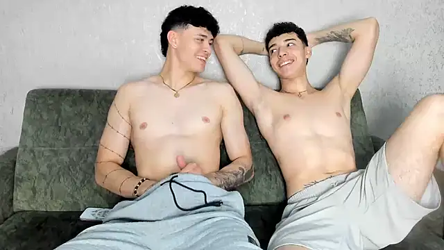 persy sexxx18 online show from March 7, 2026, 7:11 pm