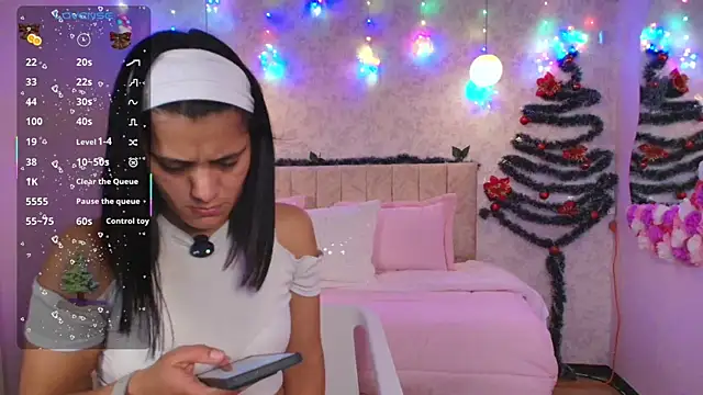 miaoconell online show from December 17, 2025, 9:10 pm