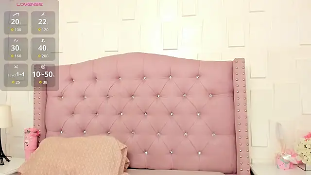 Snapshot of RitaGibsonn chatting on November 20, 2025, 7:35 pm RitaGibsonn online show from November 20, 2025, 7:35 pm