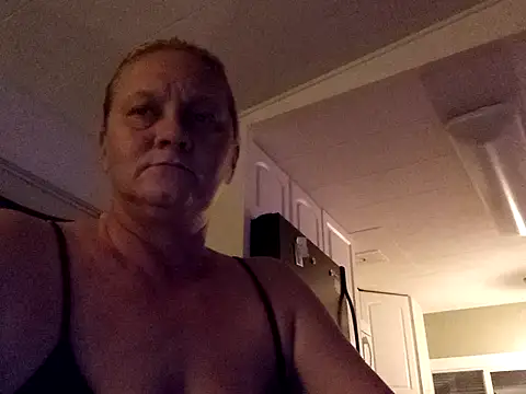 wetnwildforyou online show from October 12, 2025, 12:42 am