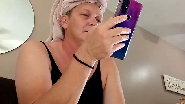 wetnwildforyou online show from November 20, 2025, 8:19 pm