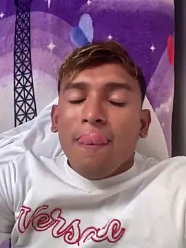 Snapshot of Babyalienqm chatting on March 5, 2026, 8:49 pm Babyalienqm online show from March 5, 2026, 8:49 pm