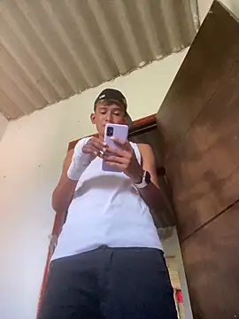 Snapshot of Babyalienqm chatting on March 14, 2026, 7:08 pm Babyalienqm online show from March 14, 2026, 7:08 pm