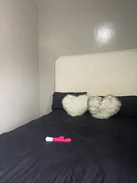 Snapshot of PrincessTamara chatting on October 20, 2025, 8:48 am PrincessTamara online show from October 20, 2025, 8:48 am