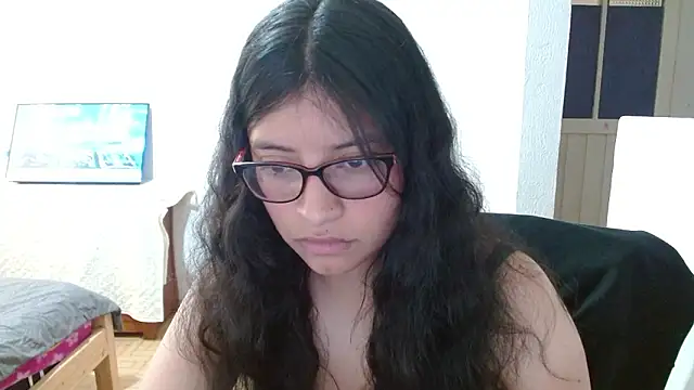 Snapshot of saralo__ chatting on March 27, 2026, 6:07 pm saralo online show from March 27, 2026, 6:07 pm