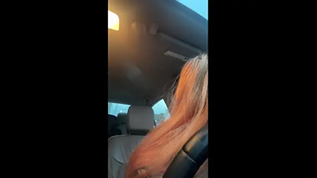 sluttypumpkin online show from August 1, 2026, 12:54 am
