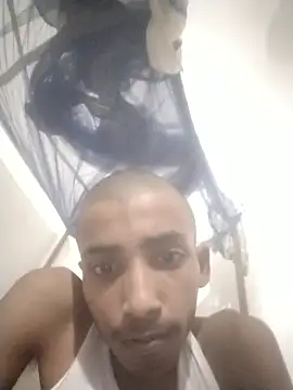 Rajkumarbigblackcockxh online show from April 19, 2026, 6:32 pm