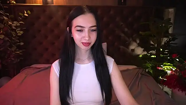 WildKittenX  online show from March 6, 2026, 6:43 am