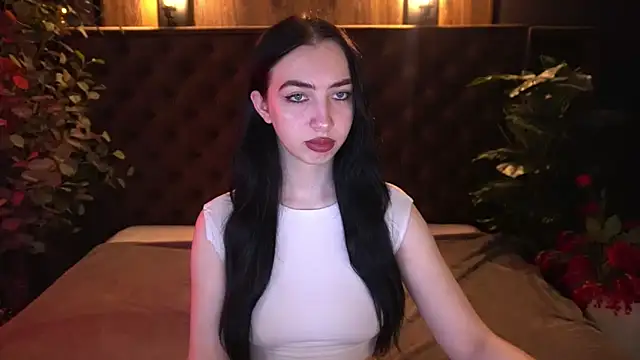 WildKittenX  online show from April 24, 2026, 5:43 am