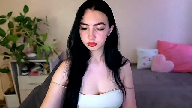 WildKittenX  online show from July 2, 2026, 4:07 am