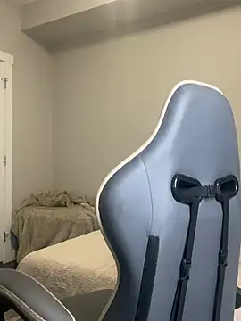 kurvibabe online show from February 17, 2026, 11:11 pm