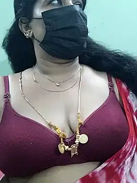 Snapshot of abinaya26 chatting on March 15, 2025, 3:48 pm abinaya26 online show from March 15, 2025, 3:48 pm