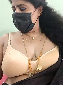 Snapshot of abinaya26 chatting on March 17, 2025, 5:12 am abinaya26 online show from March 17, 2025, 5:12 am