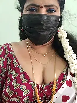 Snapshot of abinaya26 chatting on March 18, 2025, 5:41 am abinaya26 online show from March 18, 2025, 5:41 am