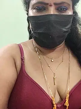 Snapshot of abinaya26 chatting on March 18, 2025, 7:20 pm abinaya26 online show from March 18, 2025, 7:20 pm