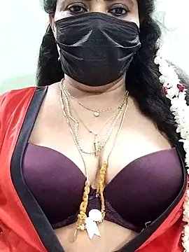 Snapshot of abinaya26 chatting on March 21, 2025, 3:24 pm abinaya26 online show from March 21, 2025, 3:24 pm