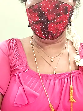 Snapshot of abinaya26 chatting on March 22, 2025, 11:31 pm abinaya26 online show from March 22, 2025, 11:31 pm