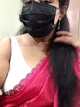 Snapshot of abinaya26 chatting on September 13, 2025, 6:24 am abinaya26 online show from September 13, 2025, 6:24 am