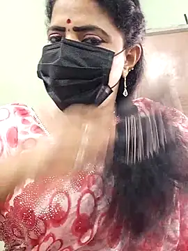 Snapshot of abinaya26 chatting on September 17, 2025, 5:42 am abinaya26 online show from September 17, 2025, 5:42 am