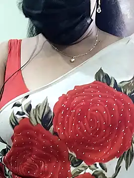 Snapshot of abinaya26 chatting on September 23, 2025, 7:00 am abinaya26 online show from September 23, 2025, 7:00 am