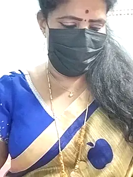 Snapshot of abinaya26 chatting on September 26, 2025, 7:07 pm abinaya26 online show from September 26, 2025, 7:07 pm