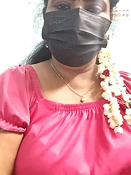 Snapshot of abinaya26 chatting on October 1, 2025, 7:20 pm abinaya26 online show from October 1, 2025, 7:20 pm