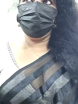 Snapshot of abinaya26 chatting on October 9, 2025, 4:54 am abinaya26 online show from October 9, 2025, 4:54 am