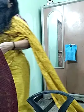 Snapshot of abinaya26 chatting on October 10, 2025, 5:45 pm abinaya26 online show from October 10, 2025, 5:45 pm