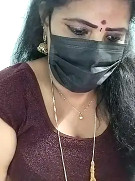 Snapshot of abinaya26 chatting on October 15, 2025, 8:20 pm abinaya26 online show from October 15, 2025, 8:20 pm