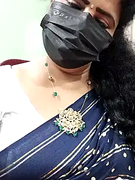 Snapshot of abinaya26 chatting on October 21, 2025, 7:25 pm abinaya26 online show from October 21, 2025, 7:25 pm