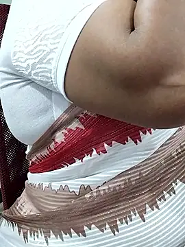 Snapshot of abinaya26 chatting on October 31, 2025, 5:41 am abinaya26 online show from October 31, 2025, 5:41 am