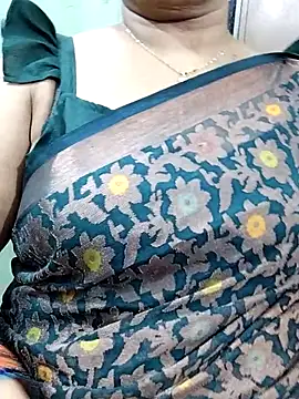 Snapshot of abinaya26 chatting on November 9, 2025, 2:37 pm abinaya26 online show from November 9, 2025, 2:37 pm