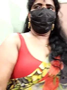 Snapshot of abinaya26 chatting on November 10, 2025, 6:07 pm abinaya26 online show from November 10, 2025, 6:07 pm