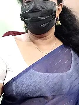 Snapshot of abinaya26 chatting on November 18, 2025, 11:15 pm abinaya26 online show from November 18, 2025, 11:15 pm