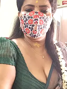 Snapshot of abinaya26 chatting on May 13, 2026, 1:58 am abinaya26 online show from May 13, 2026, 1:58 am
