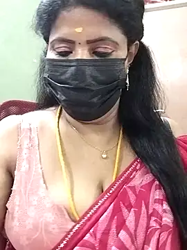 Snapshot of abinaya26 chatting on May 14, 2026, 7:09 pm abinaya26 online show from May 14, 2026, 7:09 pm